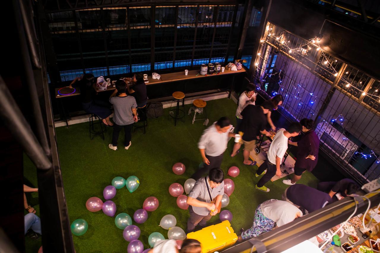 Silom Space Hostel Bangkok Luaran gambar