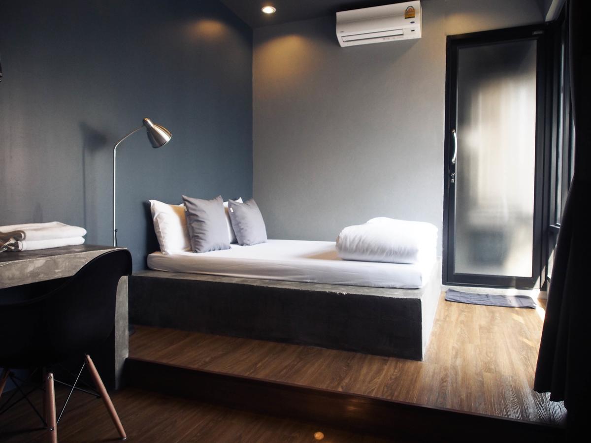 Silom Space Hostel Bangkok Luaran gambar