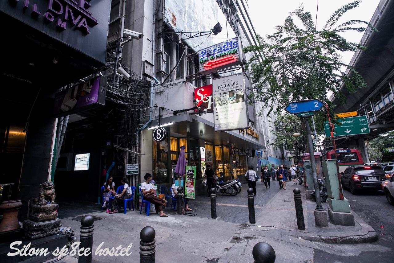 Silom Space Hostel Bangkok Luaran gambar