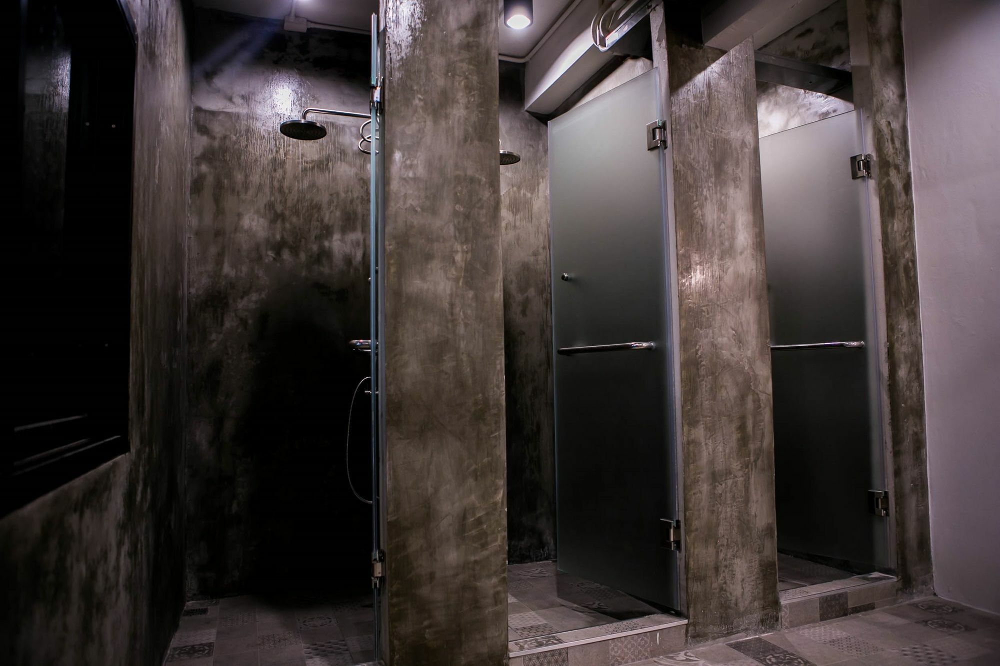 Silom Space Hostel Bangkok Luaran gambar
